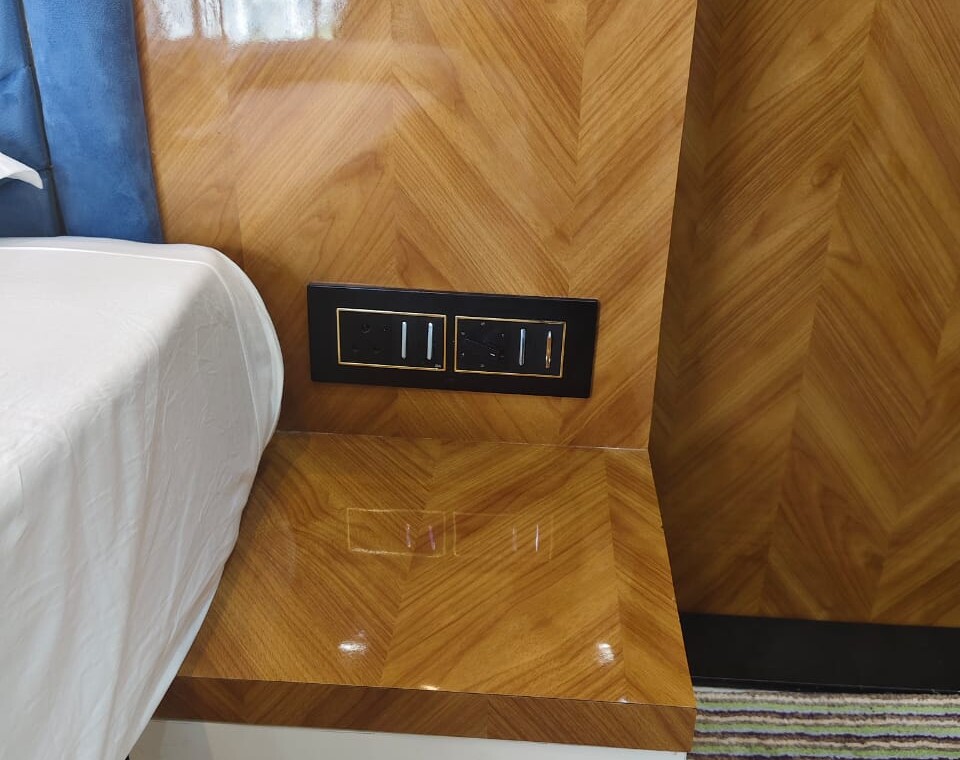 Corporate Housing Luxury Service Apartments