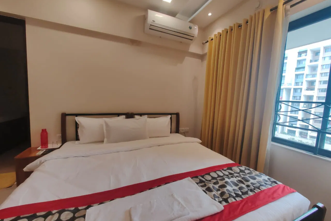 Premium Room as a service apartment in Hinjewadi, Pune
