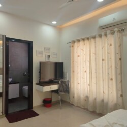 Luxury Room in Serviced Apartments at Balewadi High Street Pune