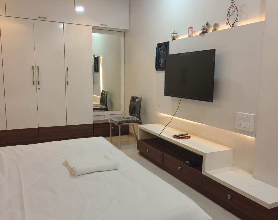 Luxury Room in Serviced Apartments at Balewadi High Street Pune