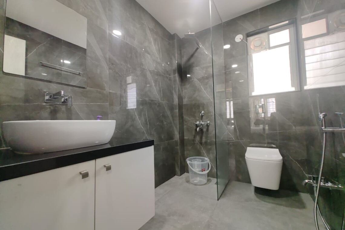 Luxury Room in Serviced Apartments at Balewadi High Street Pune